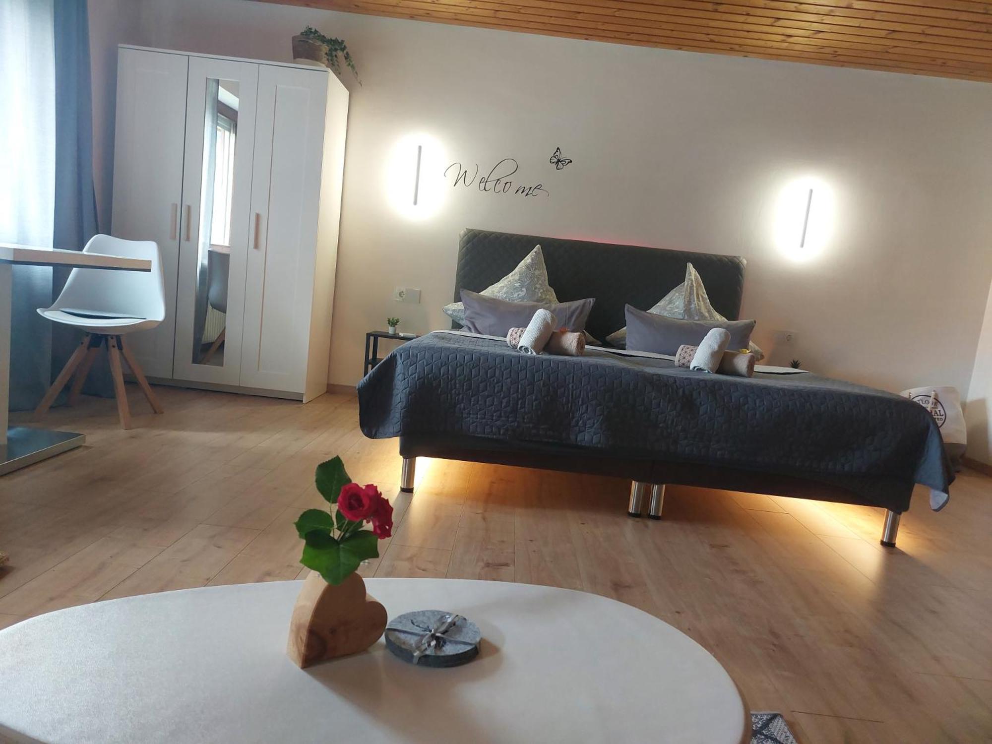 Gaestehaus Gomilar Пфронтен Экстерьер фото