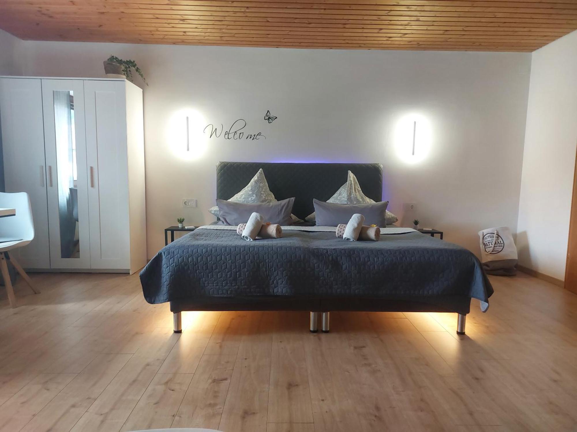 Gaestehaus Gomilar Пфронтен Экстерьер фото